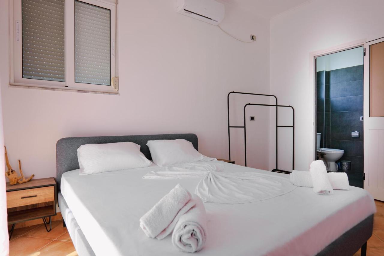 Hotel Leon Sarandë Eksteriør bilde