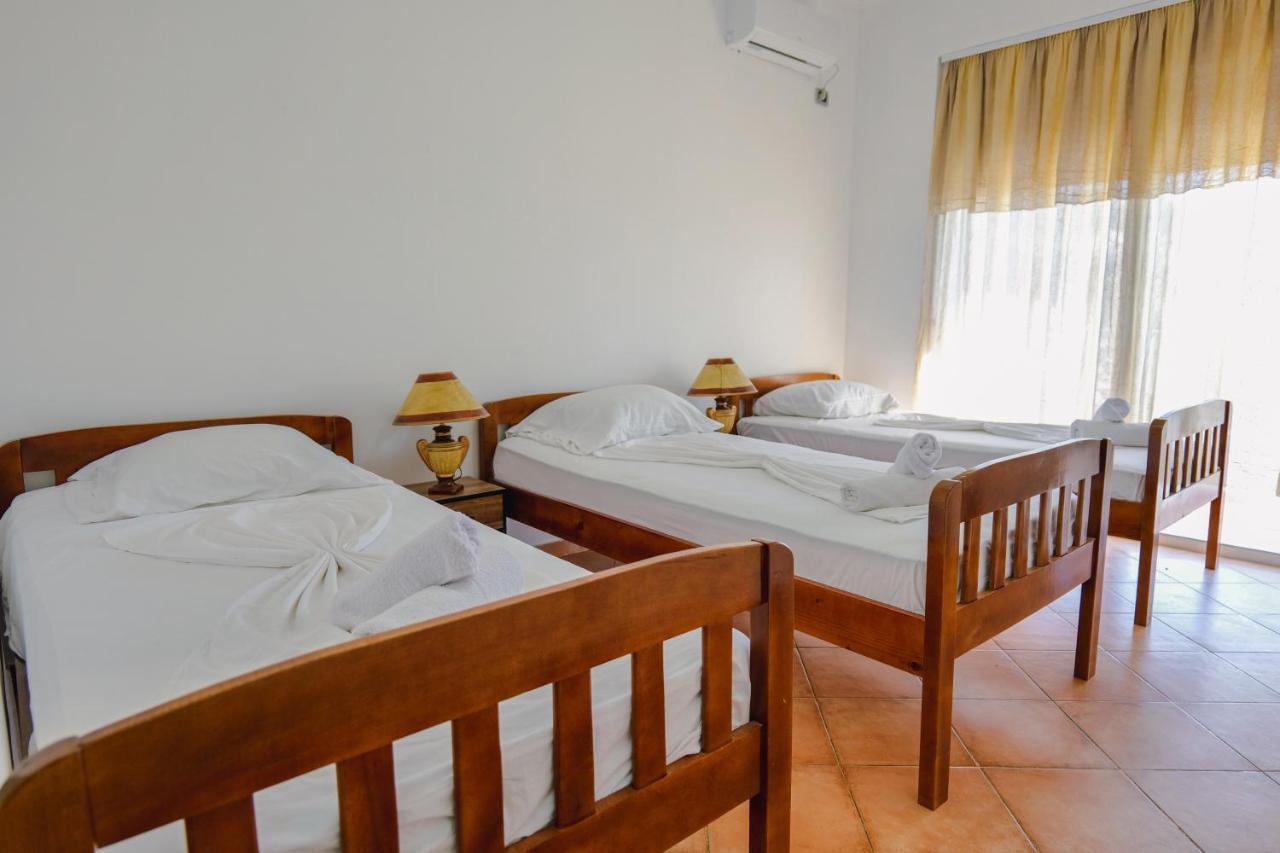 Hotel Leon Sarandë Eksteriør bilde